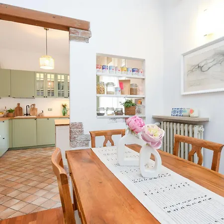 Casa Maddy - Balcony, Parking, 20-minute Walk To The Center Apartment