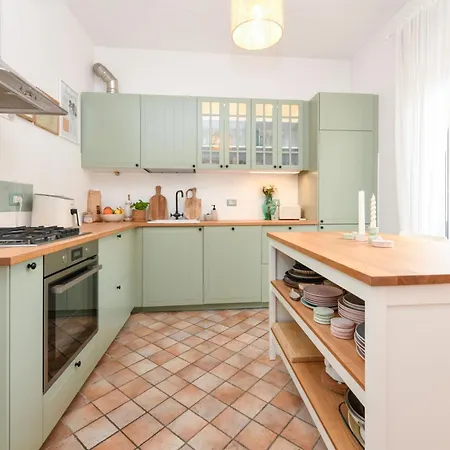 Apartman Casa Maddy - Balcony, Parking, 20-minute Walk To The Center Verona